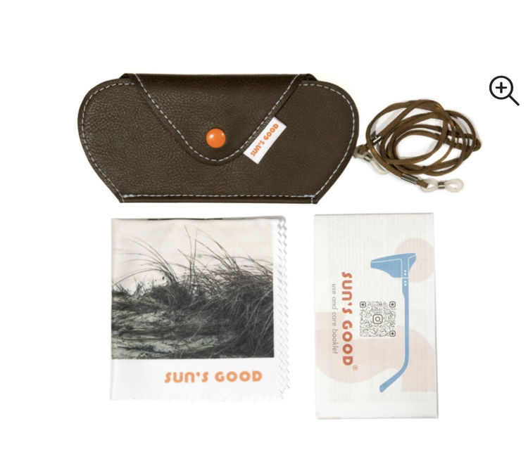 Immagine di 2 C A S E S - F O R - S U N ' S G O O D